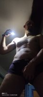 Высокий мужчина ищет стройную девчулю  – Фото 2