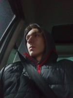 Парень 18 лет хочет найти девушку в Минске – Фото 1